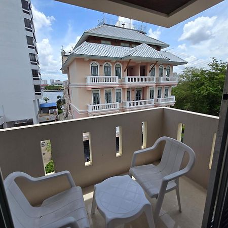 Bella Bella Riverview Bangkok Luaran gambar