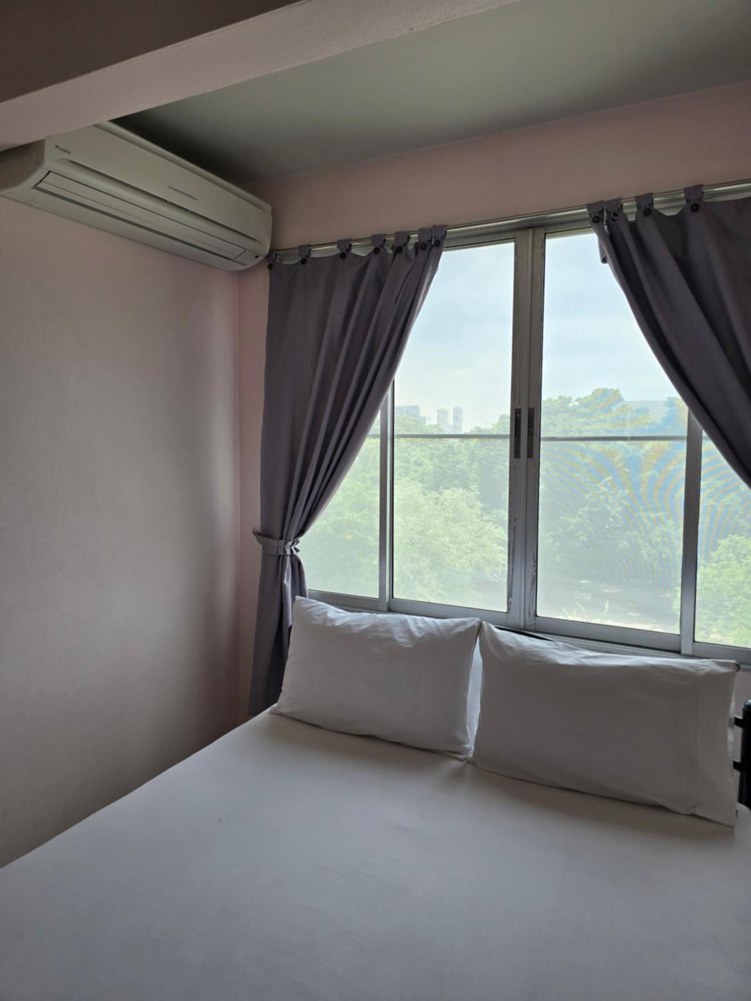 Bella Bella Riverview Bangkok Luaran gambar