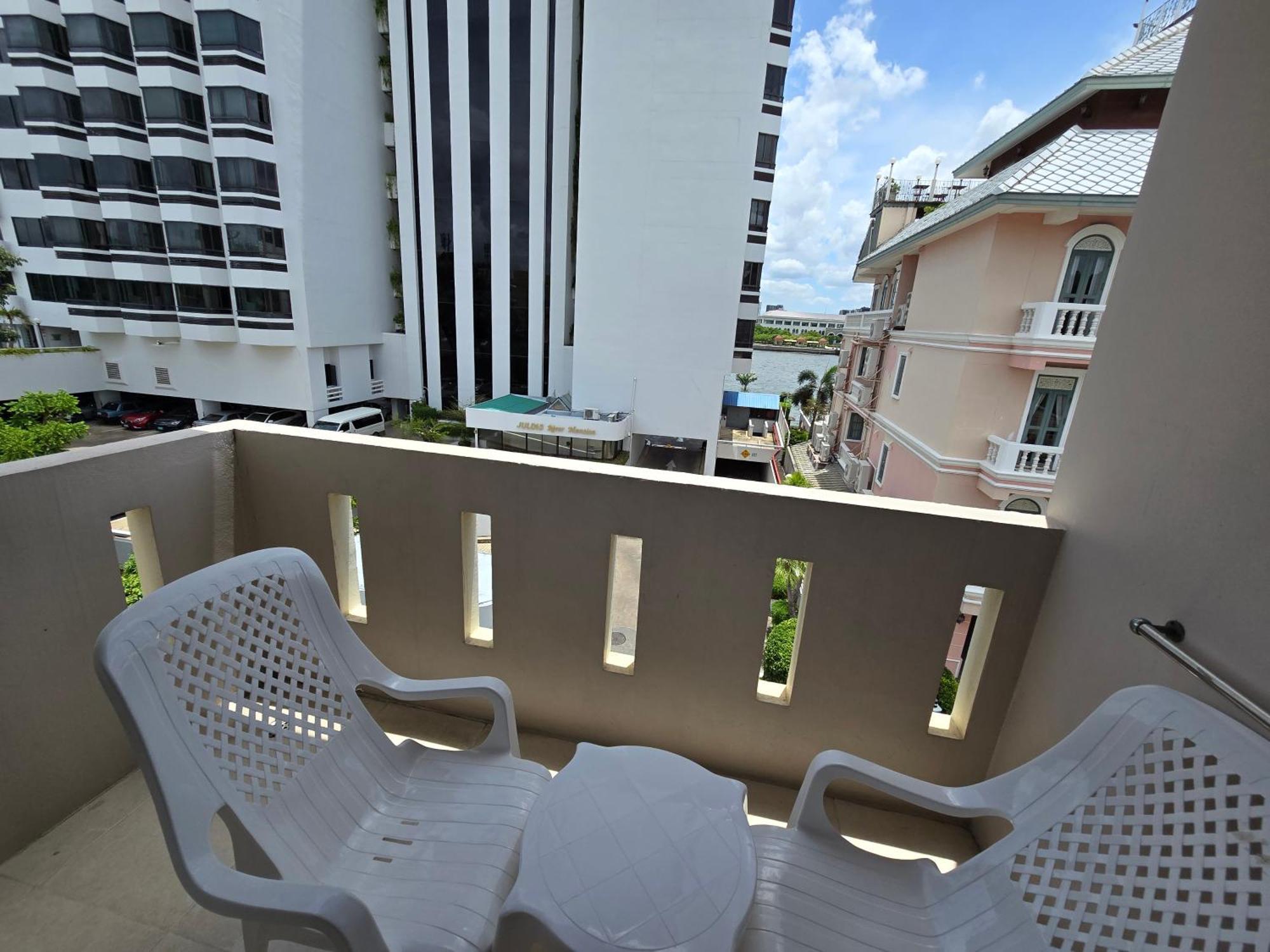Bella Bella Riverview Bangkok Luaran gambar