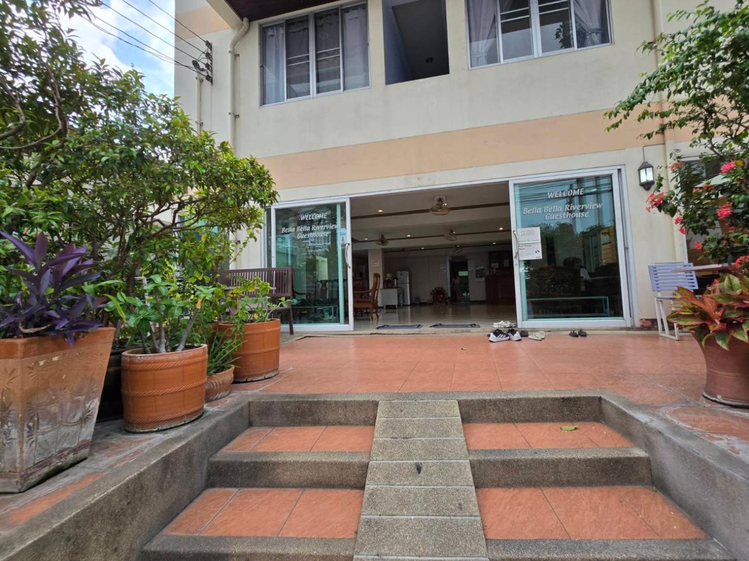 Bella Bella Riverview Bangkok Luaran gambar