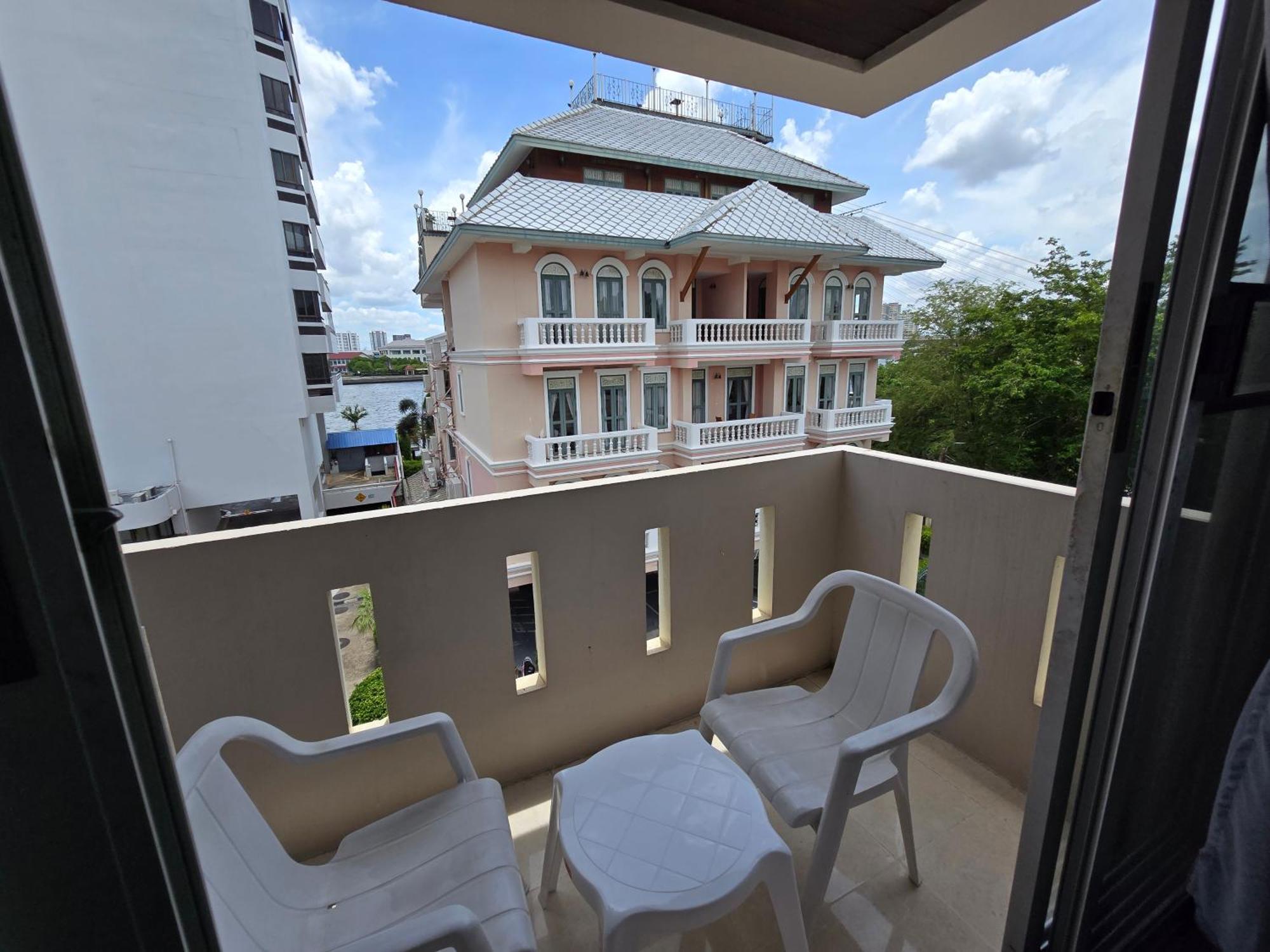 Bella Bella Riverview Bangkok Luaran gambar